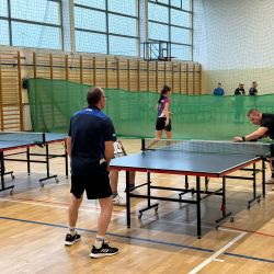 Drugi turniej tenisa stołowego dorosłych