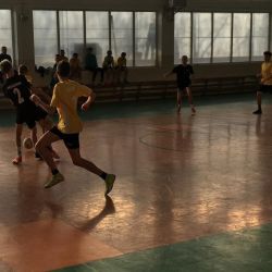 Halowa piłka nożna chłopców kl. 7-8