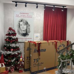 Nowy sprzęt dla Publicznej Szkoły Muzycznej I stopnia im. Katarzyny Cąbrowskiej w Osieku nad Wisłą