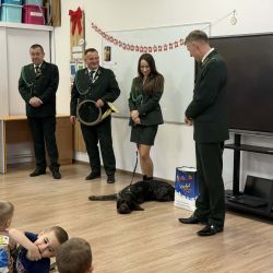 Spotkanie z myśliwymi z Koła Łowieckiego „Zlot" z Torunia w Przedszkolu Samorządowym w Osieku nad Wisłą