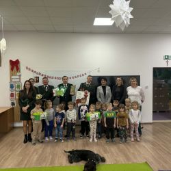 Spotkanie z myśliwymi z Koła Łowieckiego „Zlot" z Torunia w Przedszkolu Samorządowym w Osieku nad Wisłą