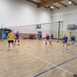 Piłka siatkowa dziewcząt i chłopców z klas 7-8