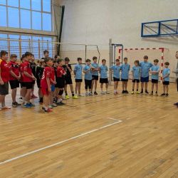Mini piłka siatkowa klas 6 i młodszych