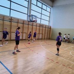 Mini piłka siatkowa klas 6 i młodszych