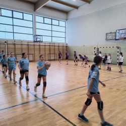Mini piłka siatkowa klas 6 i młodszych