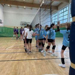 Mini piłka siatkowa klas 6 i młodszych