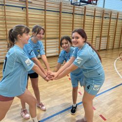 Mini piłka siatkowa klas 6 i młodszych