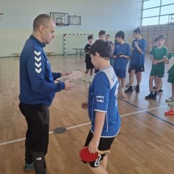 Indywidualny tenis stołowy dziewcząt i chłopców