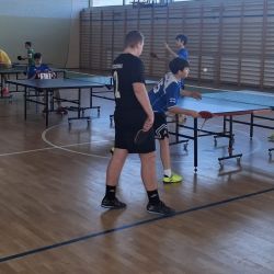 Indywidualny tenis stołowy dziewcząt i chłopców