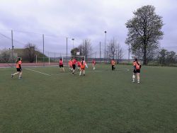 Piłka nożna dziewcząt kl. 7-8 oraz kl. 6 i młodszych IMG-20260426-WA0003