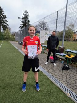 Piłka nożna dziewcząt kl. 7-8 oraz kl. 6 i młodszych IMG-20260426-WA0006
