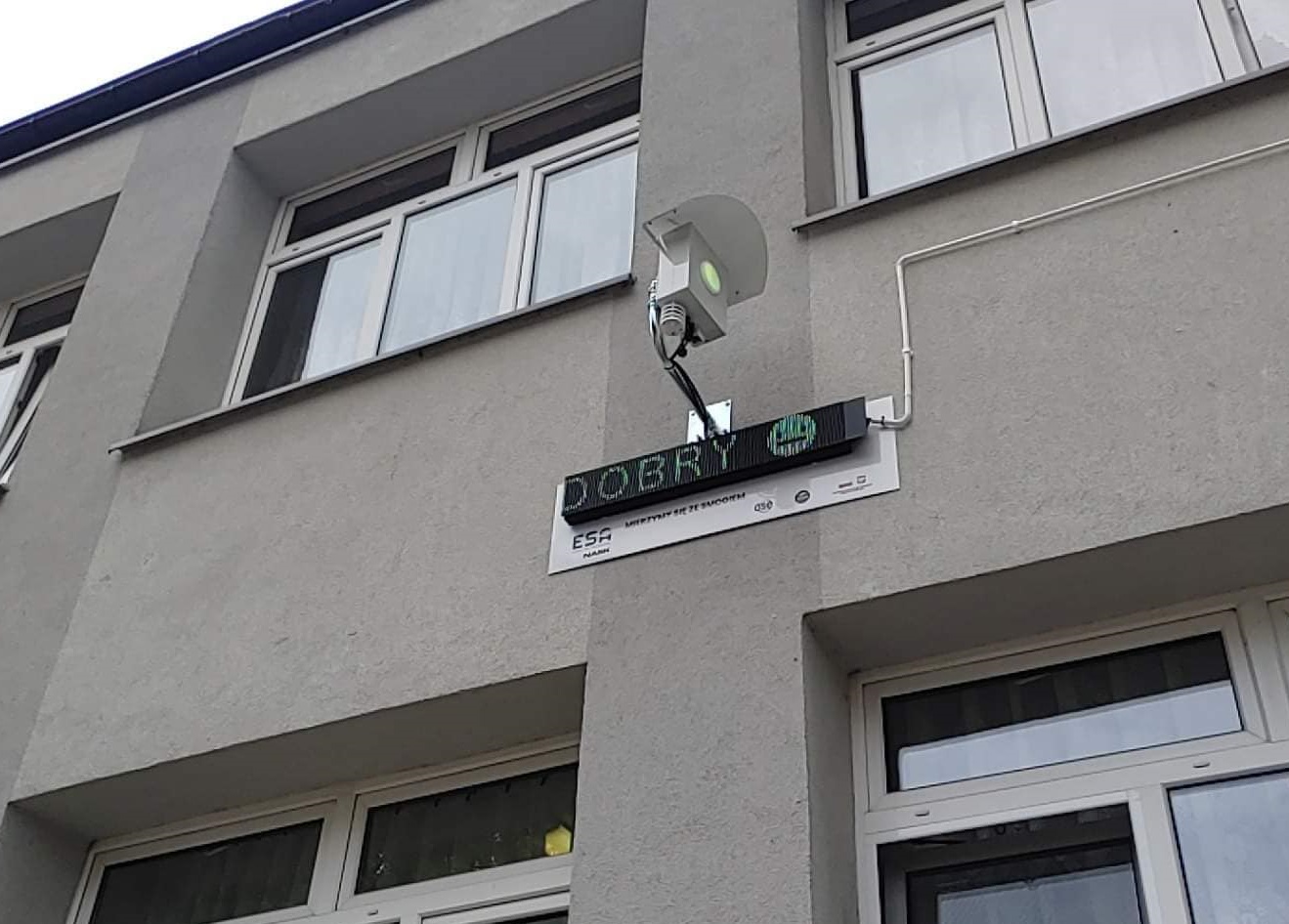 Szkoła Podstawowa w Łążynie II w antysmogowej sieci
