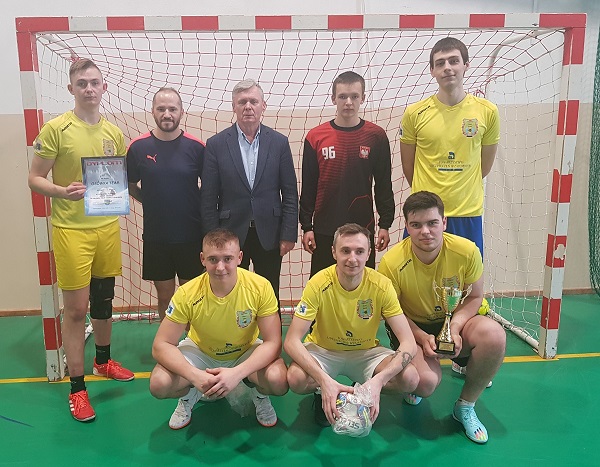 Osówka Team wygrywa otwarty turniej halowej piłki nożnej