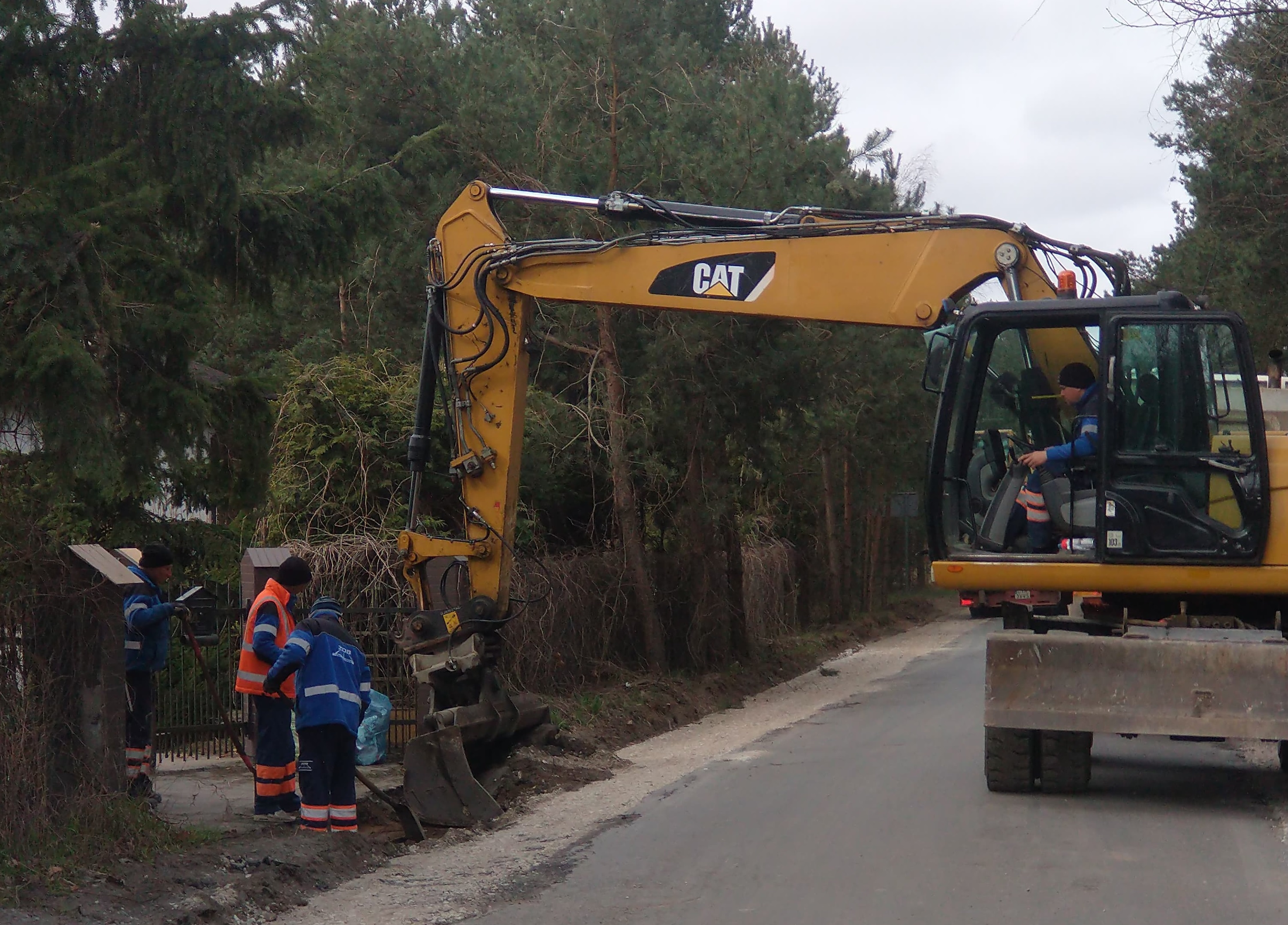 W czwartek asfaltowanie Osiedlowej w Szembekowie