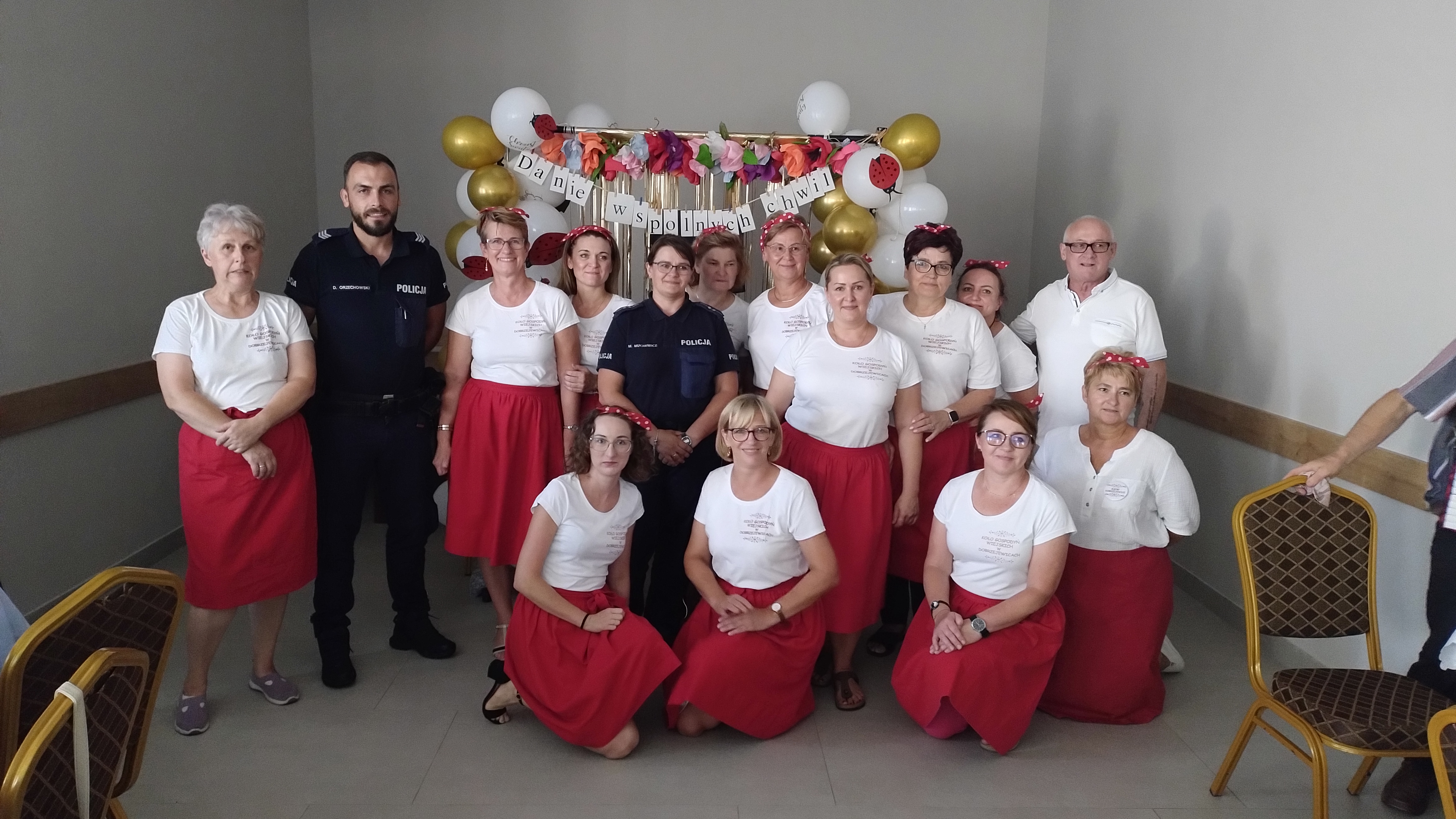 Koło Gospodyń Wiejskich w Dobrzejewicach, integruje ludzi w każdym wieku i z różnych środowisk