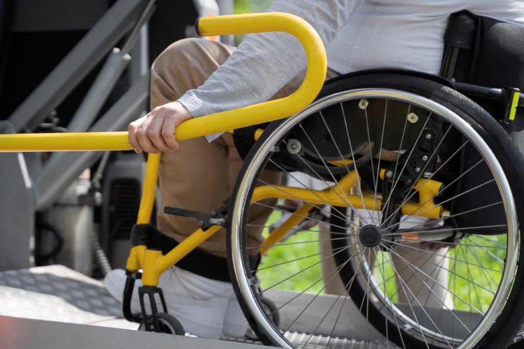 Od marca nowy próg dochodowy do tzw. 500 plus dla osób niesamodzielnych