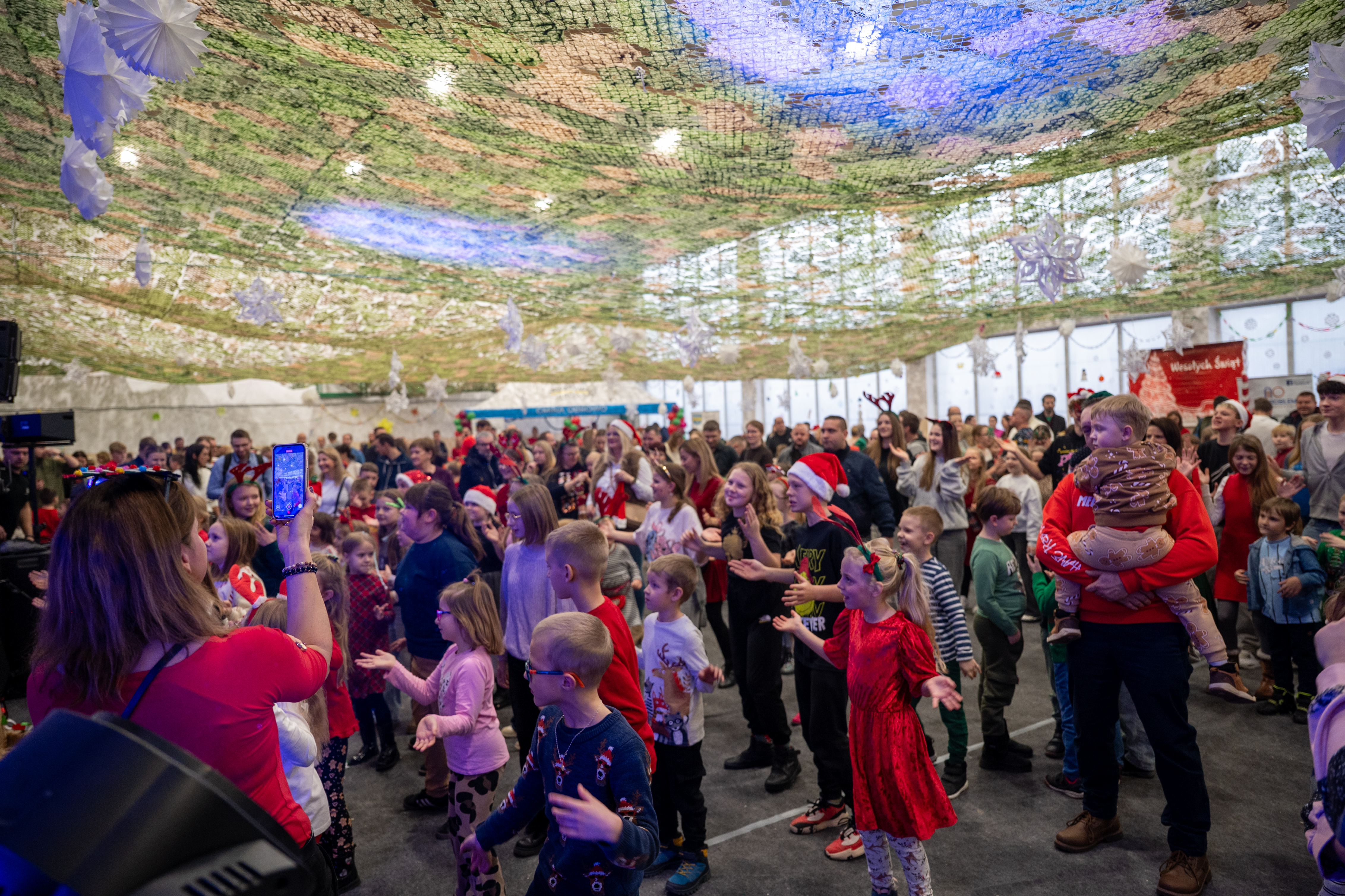 Gminne Mikołajki w Dobrzejewicach – pełne magii, radości i lokalnego zaangażowania