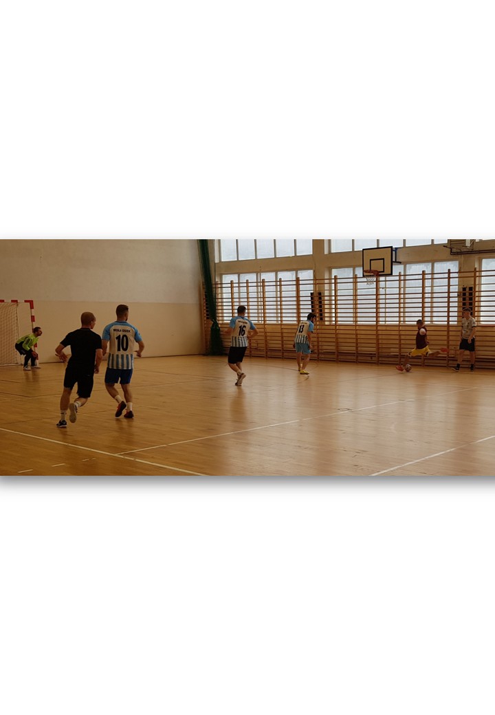 Drugi turniej halowej piłki nożnej seniorów