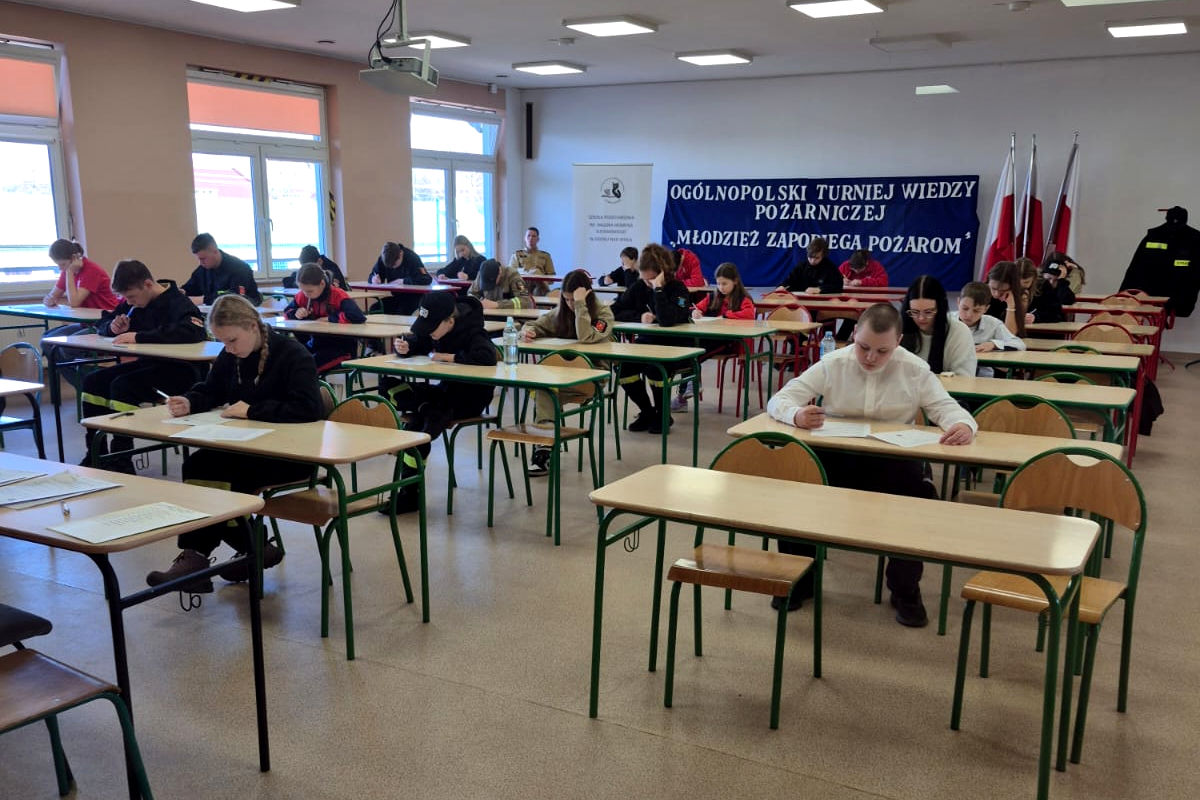 Młodzież zapobiega pożarom