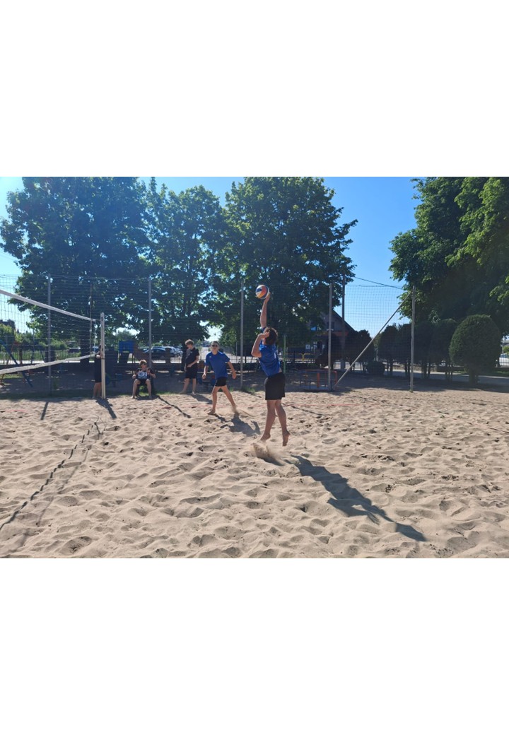 Siatkówka plażowa klas 7-8