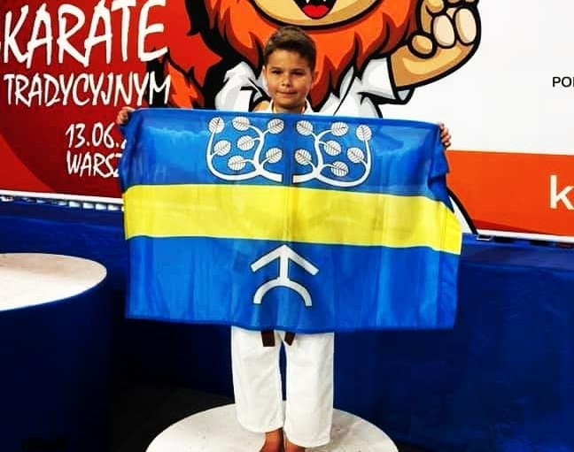 Wiktor Kowalski na podium XXI Ogólnopolskiego Pucharu Dzieci w Karate Tradycyjnym