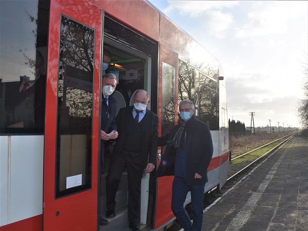 Pociąg relacji Toruń – Sierpc wrócił na tory