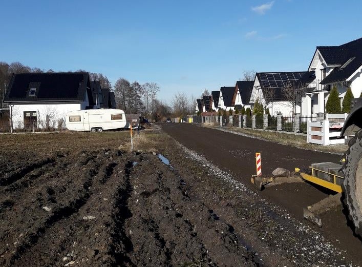 Rozpoczęliśmy naprawy gminnych dróg